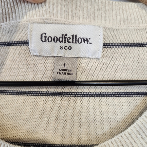 Goodfellow & Co. Men's Crewneck Sweater Size L Tan Navy Stripe Coastal Prep - Picture 6 of 8